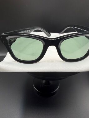Ray-Ban Black Cat-Eye Sunglasses with Light Green Lenses